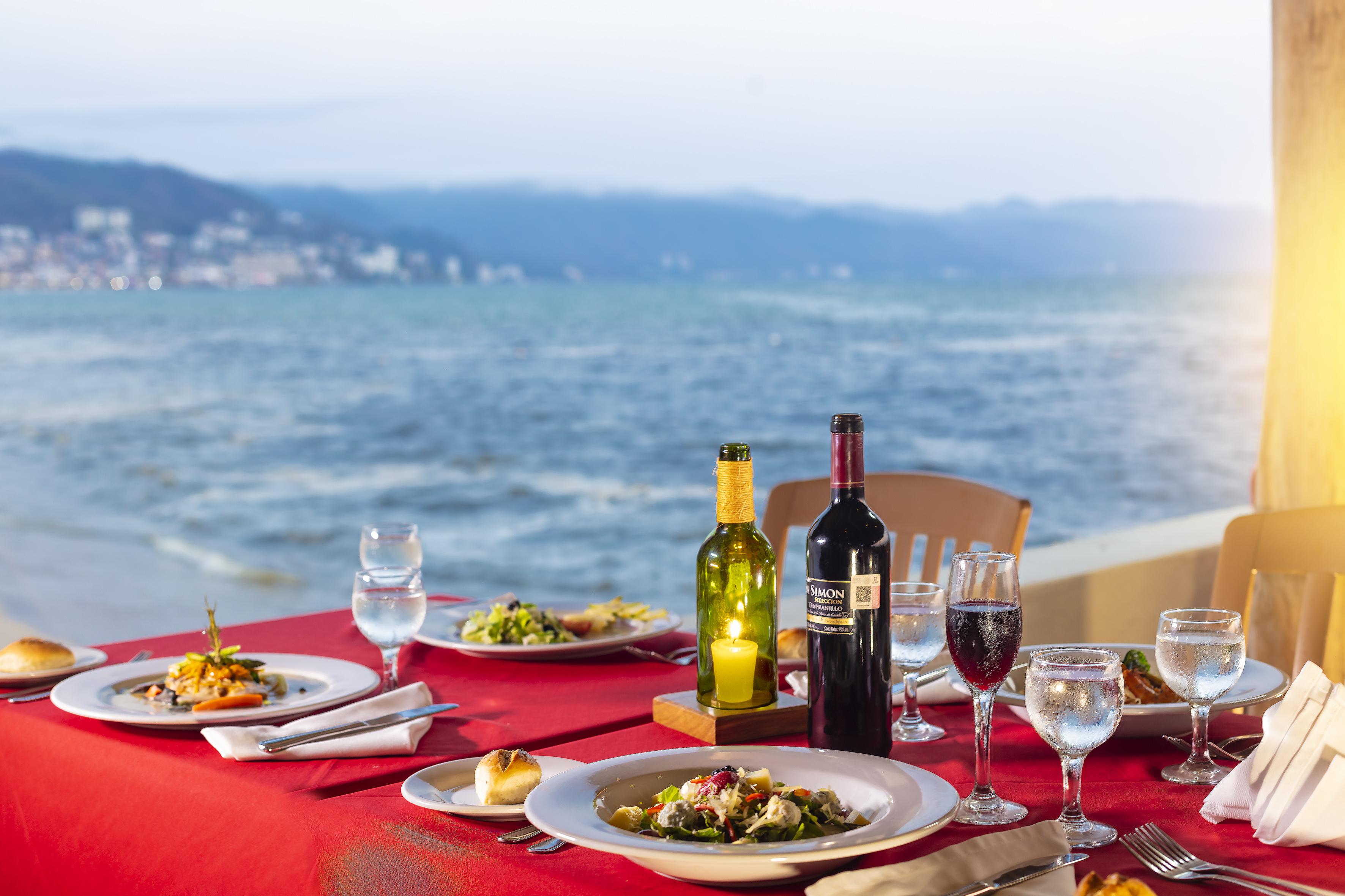 Las Palmas By The Sea All Inclusive بويرتو فالارتا المظهر الخارجي الصورة