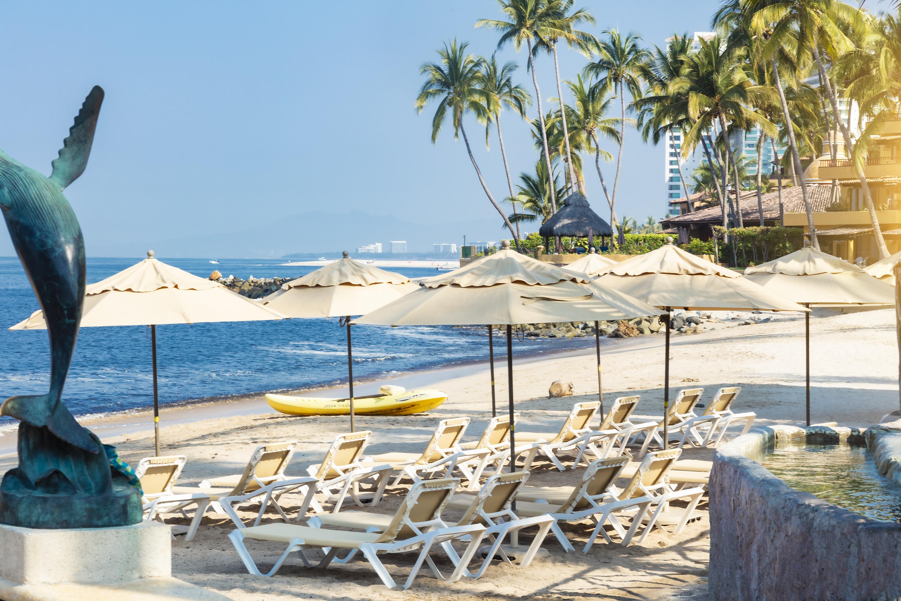 Las Palmas By The Sea All Inclusive بويرتو فالارتا المظهر الخارجي الصورة