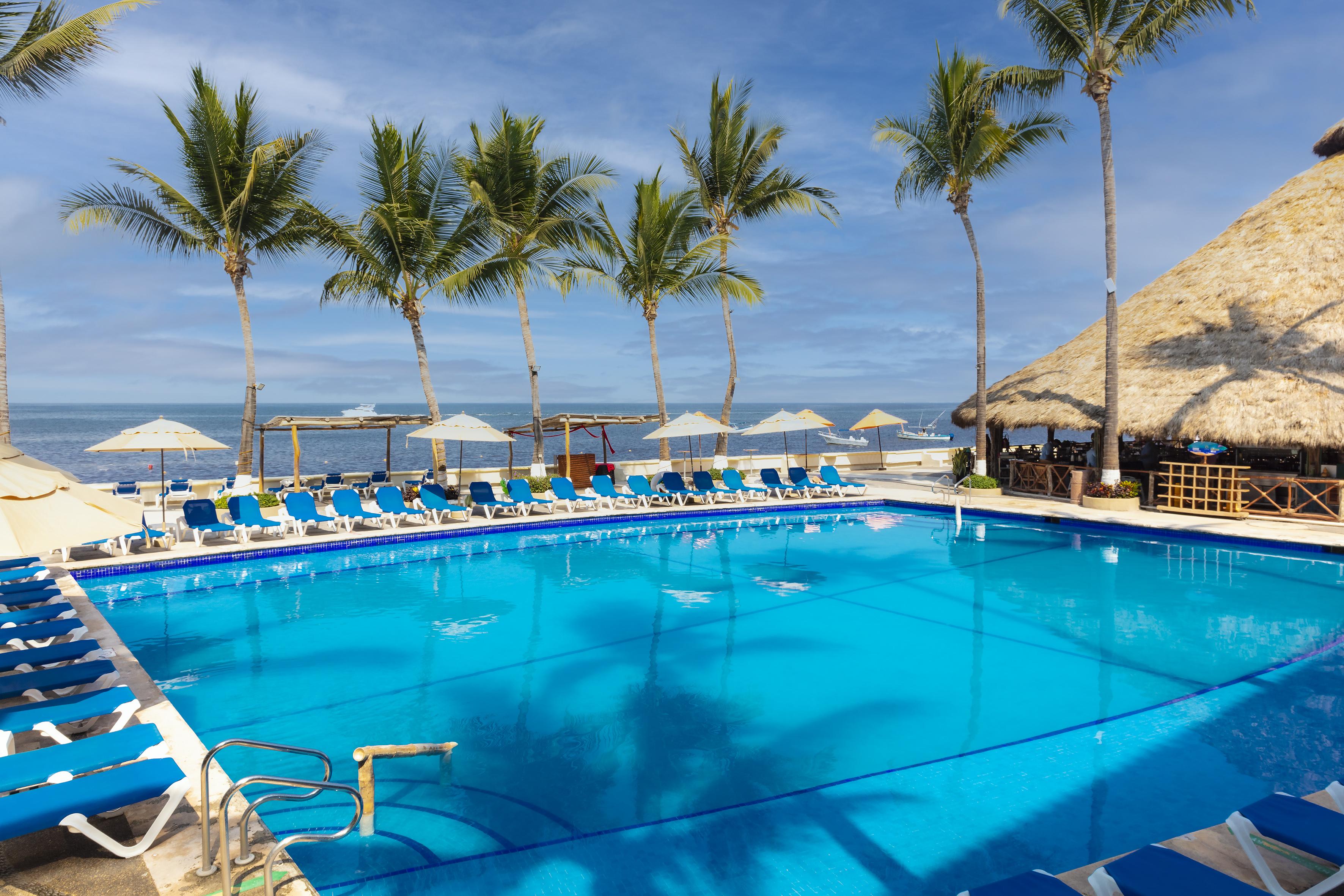 Las Palmas By The Sea All Inclusive بويرتو فالارتا المظهر الخارجي الصورة
