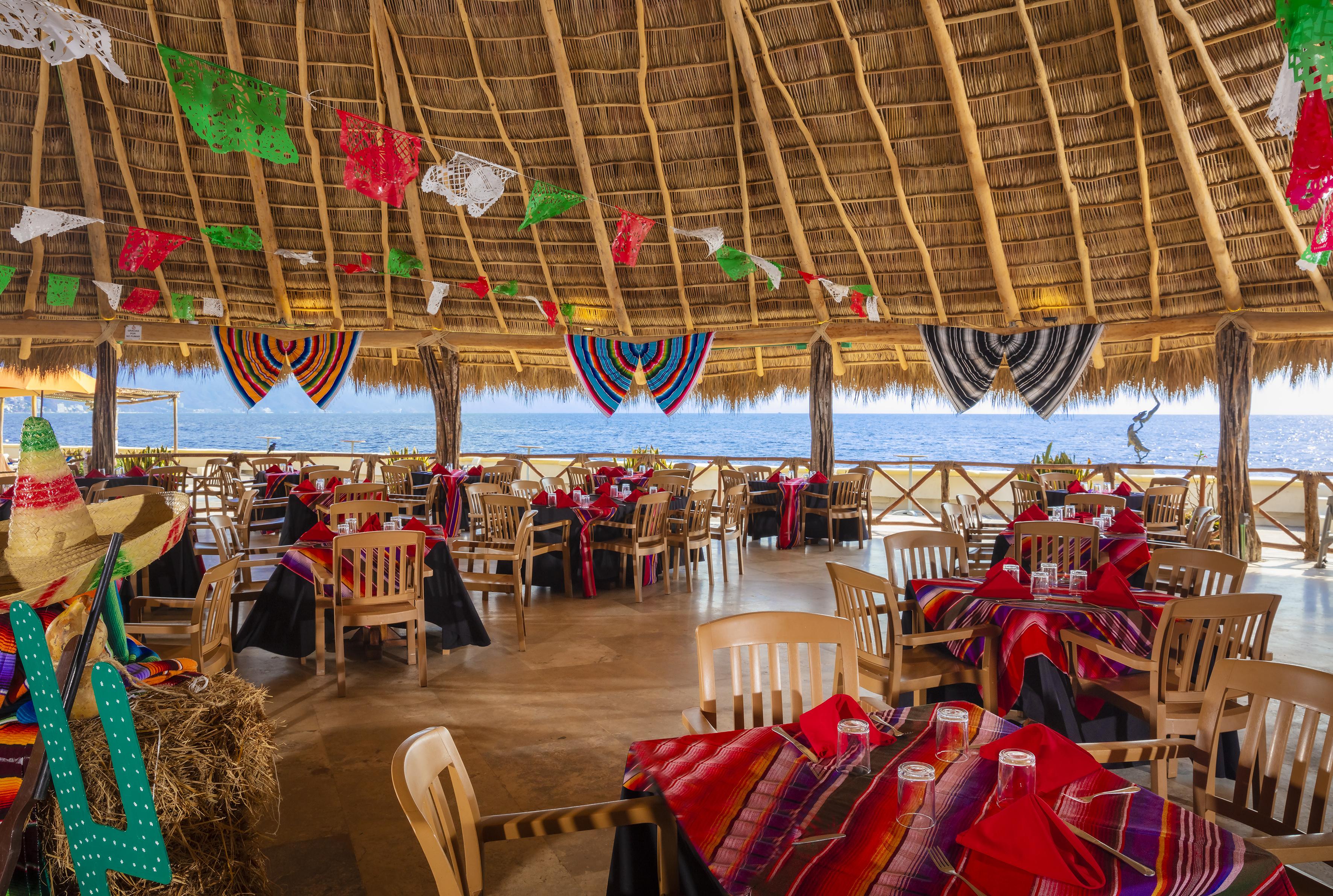 Las Palmas By The Sea All Inclusive بويرتو فالارتا المظهر الخارجي الصورة